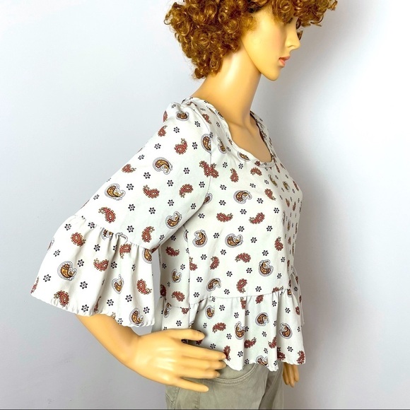 Peach Royal Paisley Ruffle Blouse – Cream/Orange, Fits Like Small - Picture 5 of 10